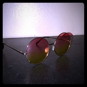 Gradient round sunglasses
